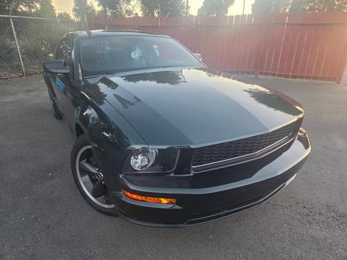 Green 2008 Ford Mustang GT