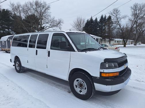 2018 Chevrolet Express 3500 LT