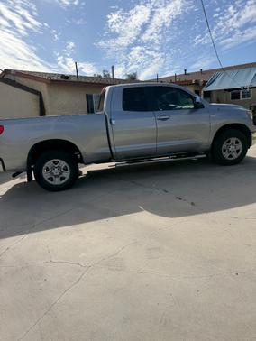2010 Toyota Tundra Grade