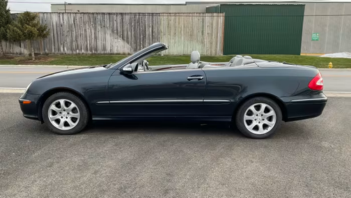 Blue 2004 Mercedes-Benz CLK-Class 320 Cabriolet