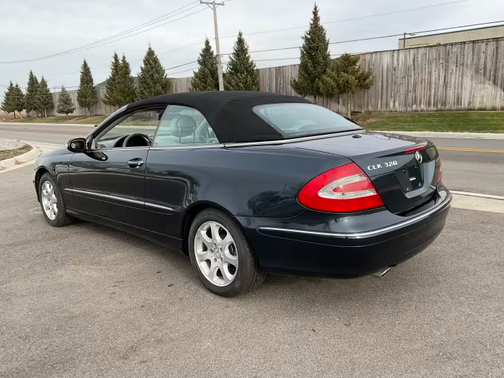 Blue 2004 Mercedes-Benz CLK-Class 320 Cabriolet