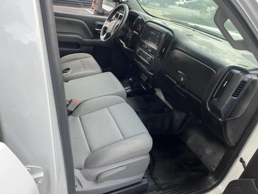 2018 Chevrolet Silverado 1500 WT
