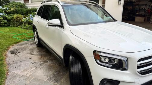 White 2021 Mercedes-Benz GLB 250 4MATIC