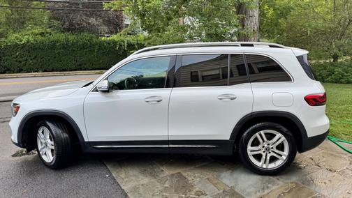 White 2021 Mercedes-Benz GLB 250 4MATIC