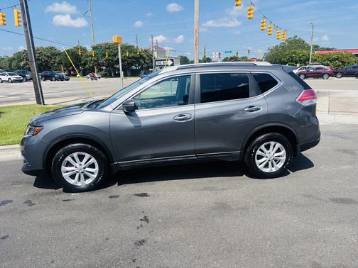 2015 Nissan Rogue SV