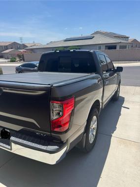 Beige 2017 Nissan Titan SV