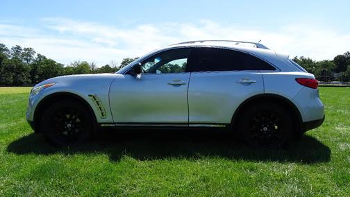 Silver 2013 INFINITI FX37 Base