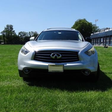 Silver 2013 INFINITI FX37 Base