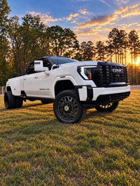 White 2025 GMC Sierra 3500 Denali Ultimate