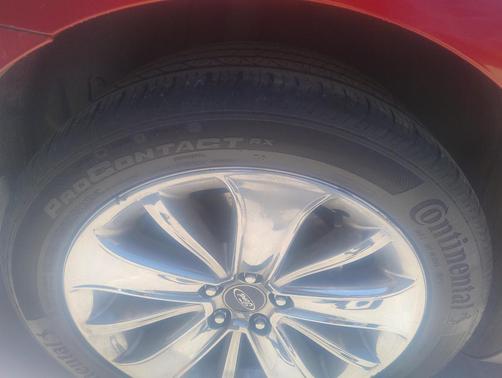 Red 2012 Ford Taurus Limited