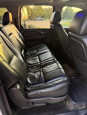 White 2013 Chevrolet Suburban 1500 LT