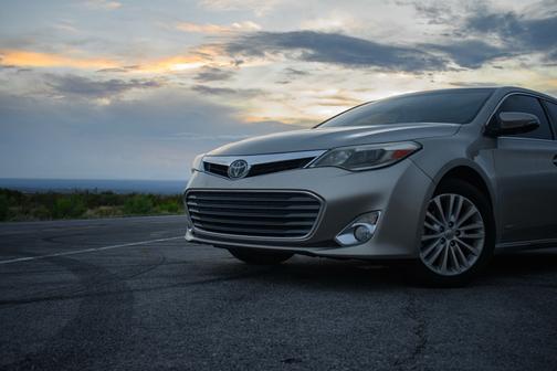 2013 Toyota Avalon Hybrid Limited
