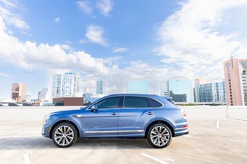 2021 Bentley Bentayga V8