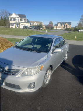 Silver 2013 Toyota Corolla LE