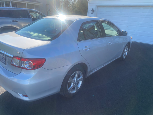 Silver 2013 Toyota Corolla LE