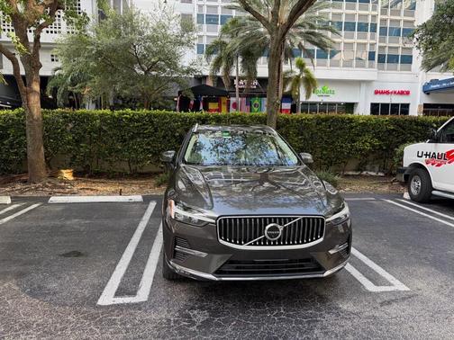 Brown 2022 Volvo XC60 B5 Inscription