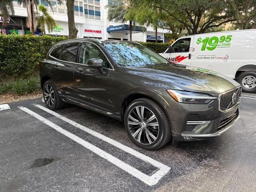 Brown 2022 Volvo XC60 B5 Inscription