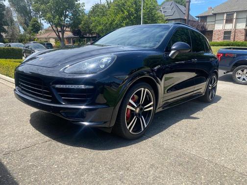 Black 2013 Porsche Cayenne Cayenne GTS