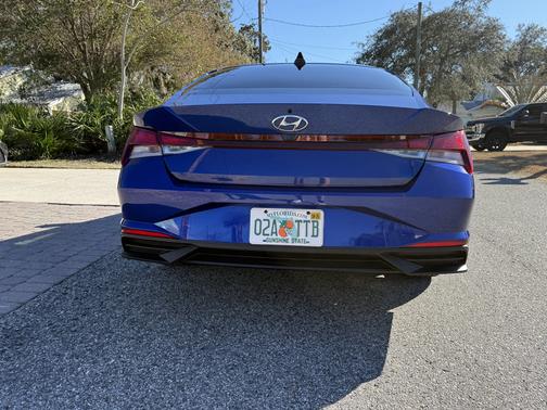 2022 Hyundai ELANTRA SEL