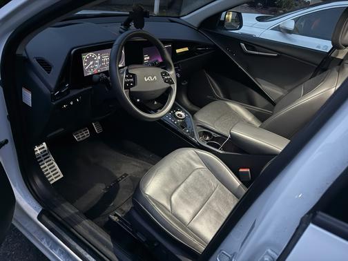 2023 Kia Niro EV Wave