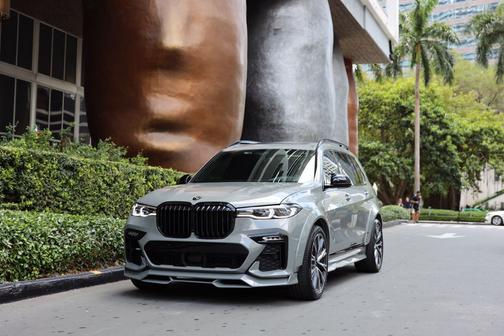 2021 BMW X7 M50i