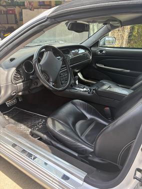2006 Jaguar XKR Base