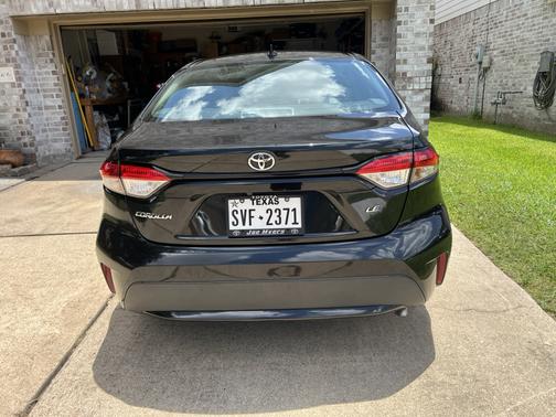 Black 2021 Toyota Corolla LE