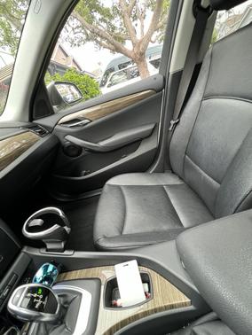 White 2013 BMW X1 sDrive28i