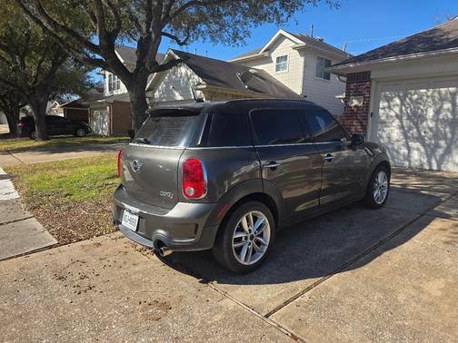 2011 MINI Cooper S Countryman Base