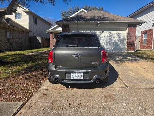 2011 MINI Cooper S Countryman Base