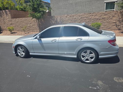 2010 Mercedes-Benz C-Class C 300