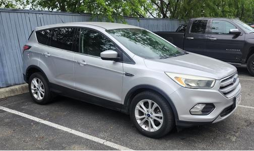 Gray 2017 Ford Escape SE