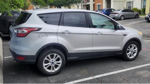 Gray 2017 Ford Escape SE