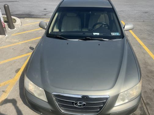 Green 2009 Hyundai SONATA GLS