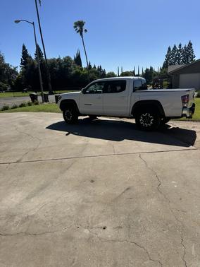 White 2022 Toyota Tacoma TRD Off Road