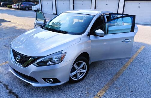 Gray 2017 Nissan Sentra SV