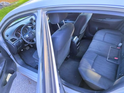 Gray 2017 Nissan Sentra SV