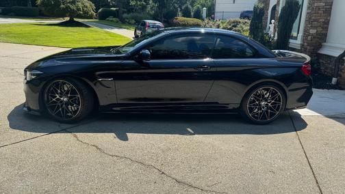 Black 2018 BMW M4 Base