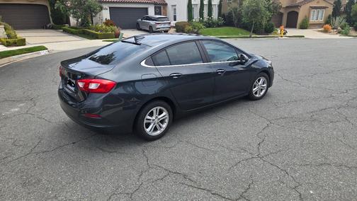 Blue 2017 Chevrolet Cruze LT
