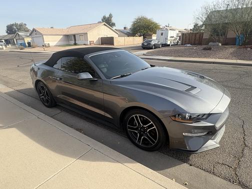2021 Ford Mustang EcoBoost