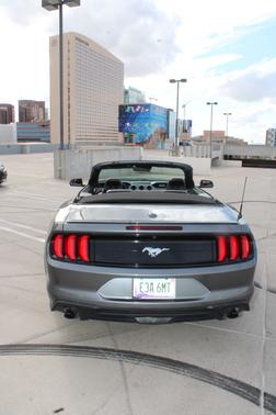 2021 Ford Mustang EcoBoost