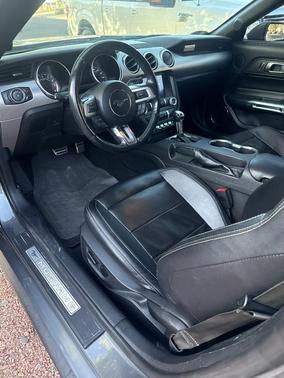 2021 Ford Mustang EcoBoost