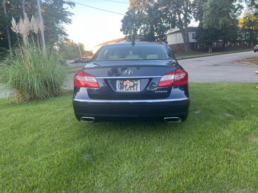2012 Hyundai Genesis 3.8