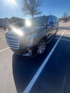 2019 Cadillac Escalade ESV Luxury