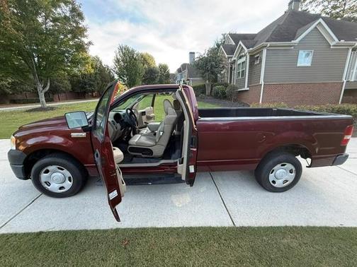 Red 2006 Ford F-150 XL