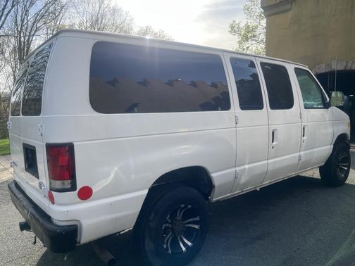 1997 Ford Club Wagon XL H/D
