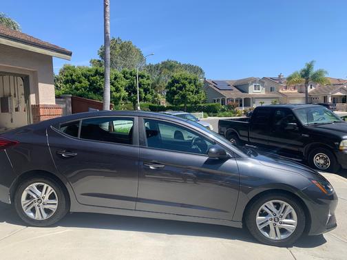 2020 Hyundai ELANTRA Value Edition