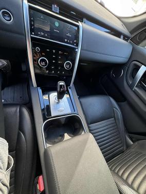2022 Land Rover Discovery Sport S