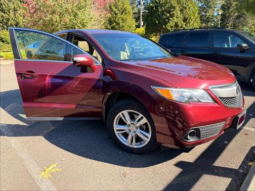 Red 2014 Acura RDX Base