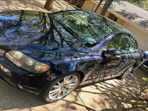 Blue 2006 Volvo C70 T5
